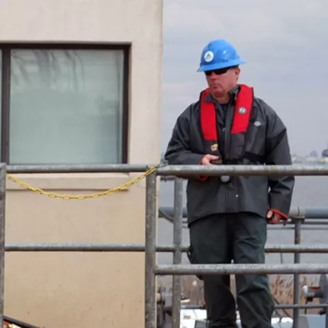 BSEE views Canadian Arctic Oil Spill Research