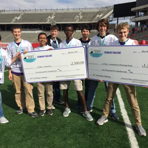 Top Prize at Offshore Technology Challenge Awarded to College Station High School Students